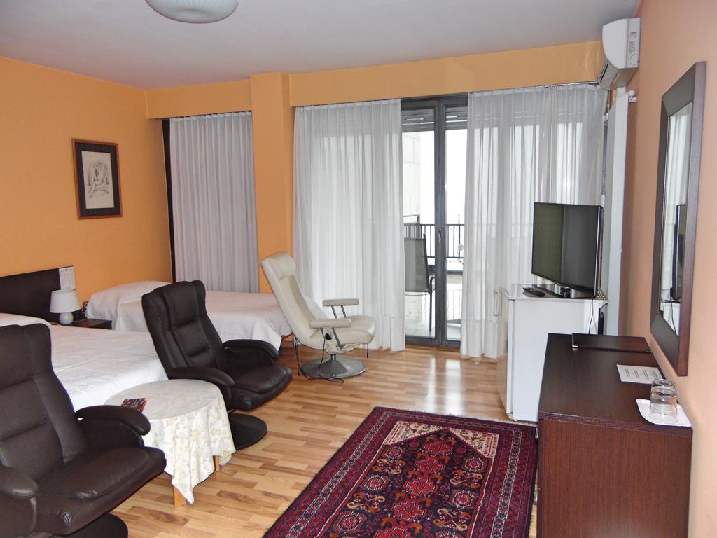 Swiss Nassa Garni Lodge *